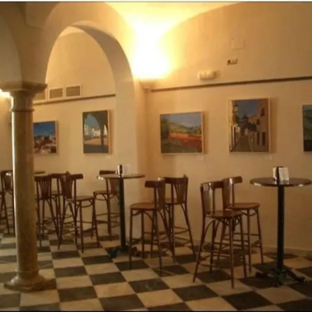 Hotel Balcones De