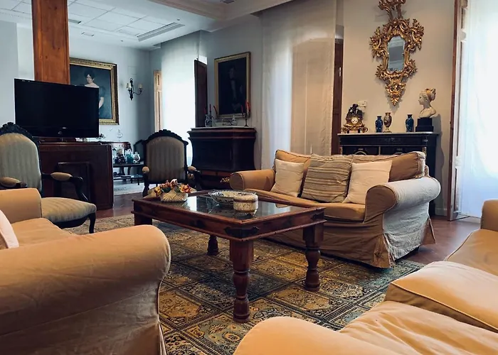 Отель Balcones De