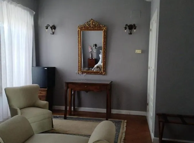 Отель Balcones De