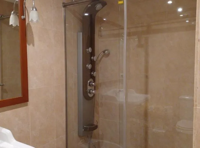 Отель Balcones De 3*