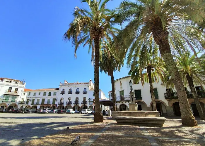 Отель Balcones De